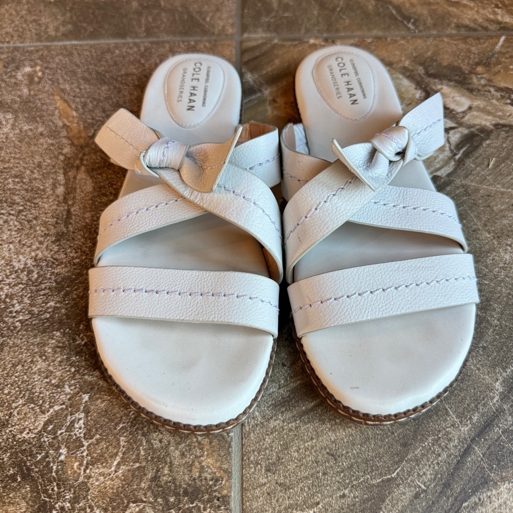 Cole Haan White Leather Knot Strap Slide Sandals